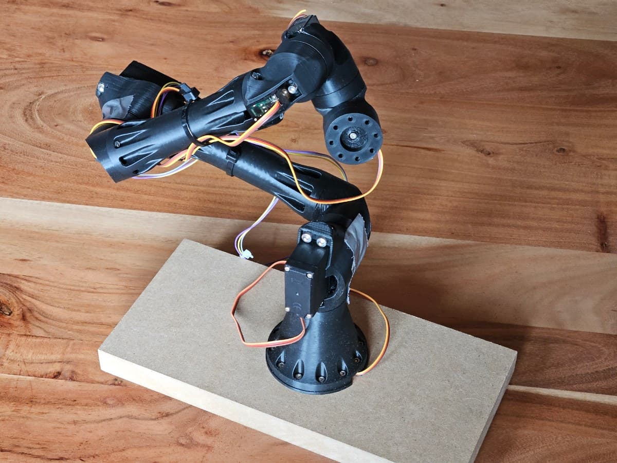 Modüler 6 Eksenli Robot Kol Baskı Seti – 3D Baskı – 3D baskı PLA