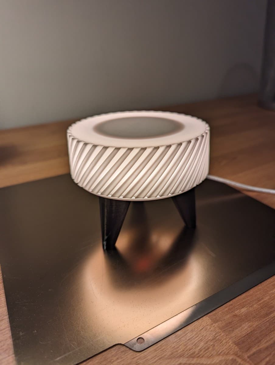 Dalgalı Mini LED Lamba – 3D Baskı – 3D baskı PLA